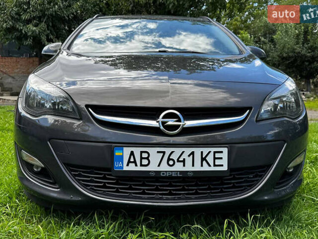 Серый Опель Астра, объемом двигателя 1.7 л и пробегом 220 тыс. км за 8200 $, фото 2 на Automoto.ua