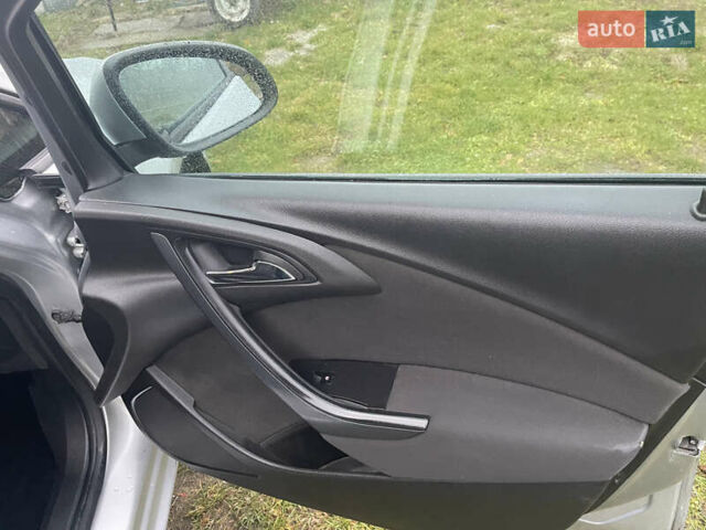 Сірий Опель Астра, об'ємом двигуна 1.69 л та пробігом 239 тис. км за 5500 $, фото 25 на Automoto.ua