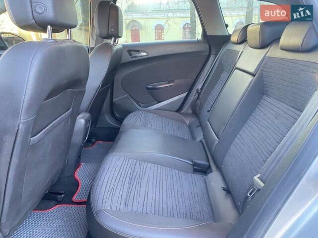 Серый Опель Астра, объемом двигателя 1.6 л и пробегом 300 тыс. км за 7700 $, фото 17 на Automoto.ua