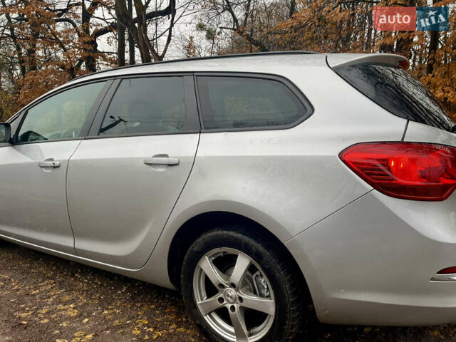 Сірий Опель Астра, об'ємом двигуна 1.69 л та пробігом 239 тис. км за 5500 $, фото 7 на Automoto.ua