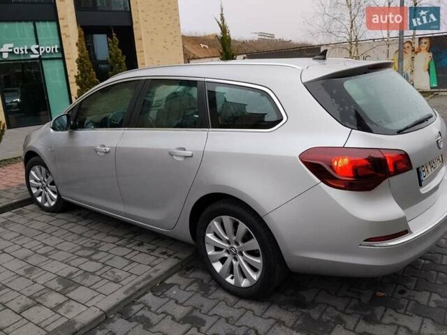 Серый Опель Астра, объемом двигателя 1.7 л и пробегом 230 тыс. км за 7900 $, фото 6 на Automoto.ua