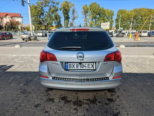 Серый Опель Астра, объемом двигателя 1.7 л и пробегом 170 тыс. км за 8900 $, фото 2 на Automoto.ua
