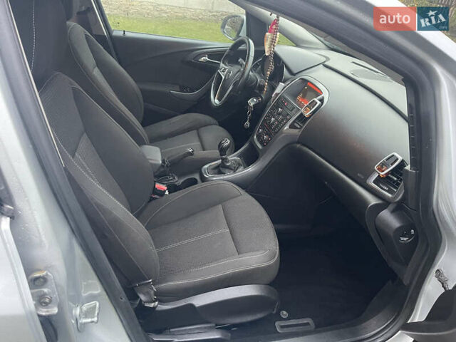 Сірий Опель Астра, об'ємом двигуна 1.69 л та пробігом 239 тис. км за 5500 $, фото 23 на Automoto.ua