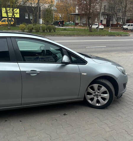 Сірий Опель Астра, об'ємом двигуна 2 л та пробігом 272 тис. км за 9100 $, фото 6 на Automoto.ua