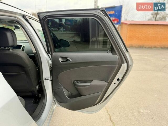 Серый Опель Астра, объемом двигателя 2 л и пробегом 174 тыс. км за 9399 $, фото 30 на Automoto.ua