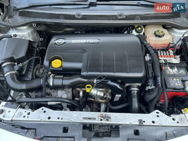 Сірий Опель Астра, об'ємом двигуна 1.69 л та пробігом 239 тис. км за 5500 $, фото 32 на Automoto.ua
