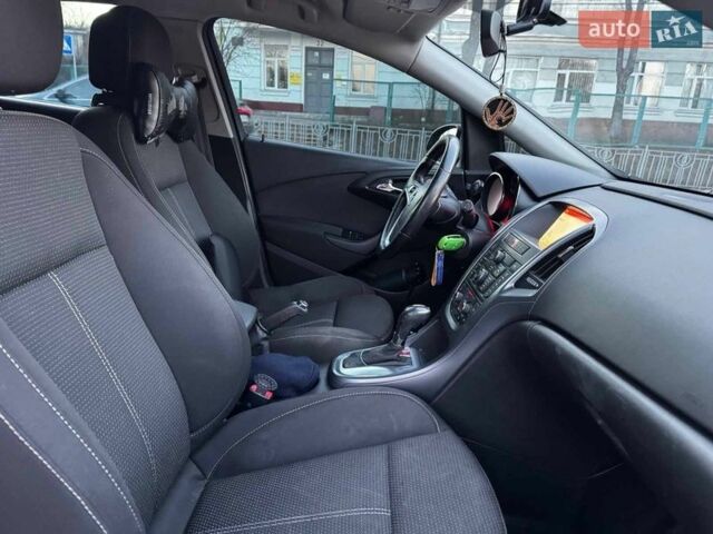 Серый Опель Астра, объемом двигателя 2 л и пробегом 235 тыс. км за 9190 $, фото 30 на Automoto.ua