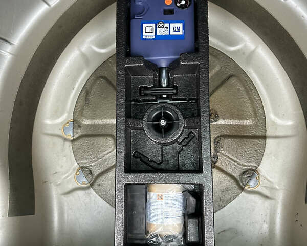 Сірий Опель Астра, об'ємом двигуна 1.6 л та пробігом 205 тис. км за 9950 $, фото 74 на Automoto.ua