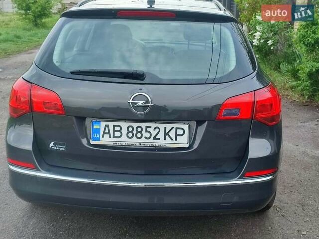 Серый Опель Астра, объемом двигателя 1.6 л и пробегом 208 тыс. км за 8000 $, фото 10 на Automoto.ua
