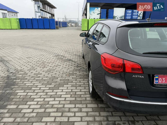 Серый Опель Астра, объемом двигателя 1.6 л и пробегом 246 тыс. км за 8050 $, фото 8 на Automoto.ua