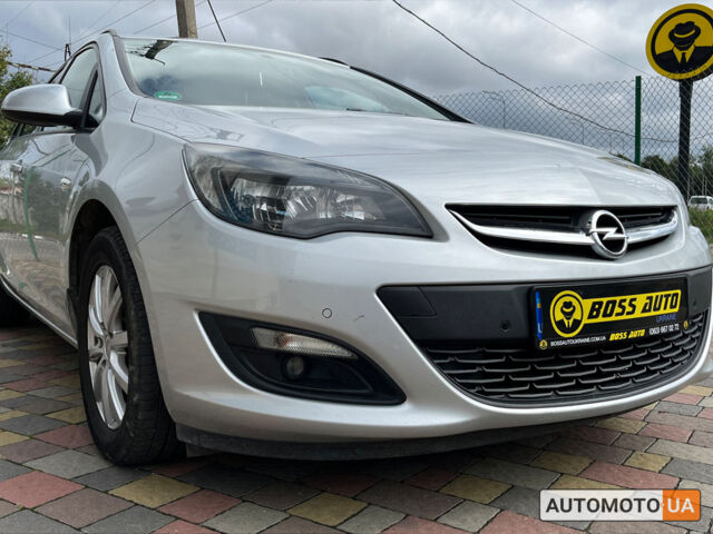 Серый Опель Астра, объемом двигателя 2 л и пробегом 188 тыс. км за 9700 $, фото 8 на Automoto.ua
