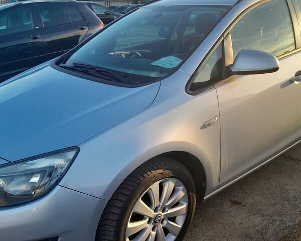 Сірий Опель Астра, об'ємом двигуна 1.6 л та пробігом 238 тис. км за 8800 $, фото 6 на Automoto.ua
