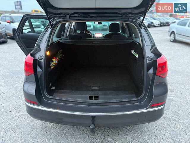 Серый Опель Астра, объемом двигателя 1.7 л и пробегом 210 тыс. км за 7990 $, фото 3 на Automoto.ua