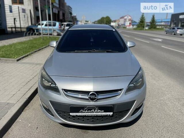 Сірий Опель Астра, об'ємом двигуна 2 л та пробігом 230 тис. км за 8300 $, фото 2 на Automoto.ua