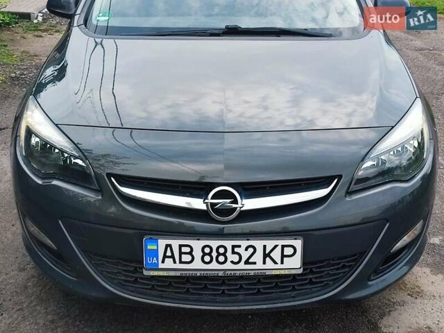 Серый Опель Астра, объемом двигателя 1.6 л и пробегом 208 тыс. км за 8000 $, фото 2 на Automoto.ua