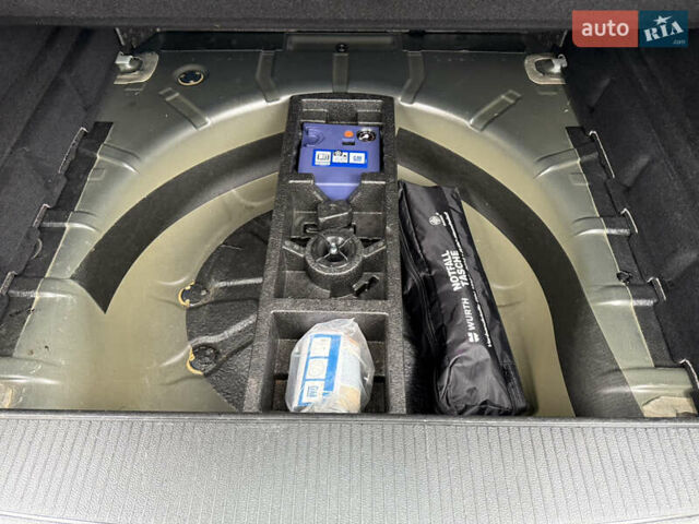 Серый Опель Астра, объемом двигателя 1.6 л и пробегом 246 тыс. км за 8050 $, фото 14 на Automoto.ua