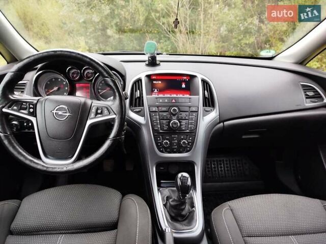 Сірий Опель Астра, об'ємом двигуна 1.6 л та пробігом 220 тис. км за 8500 $, фото 5 на Automoto.ua