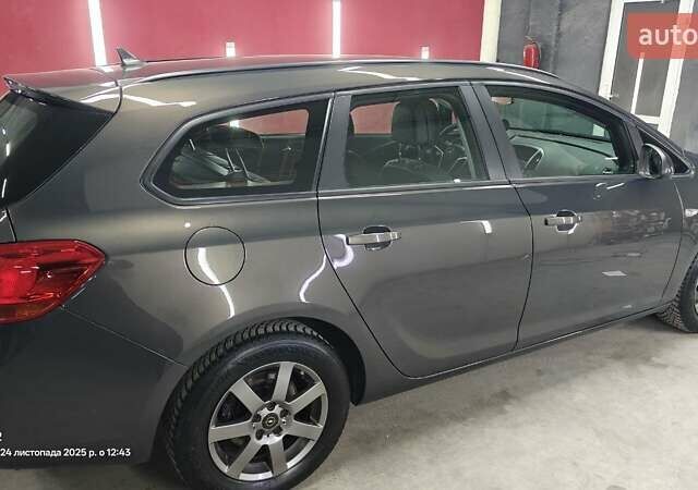 Сірий Опель Астра, об'ємом двигуна 1.6 л та пробігом 182 тис. км за 8999 $, фото 6 на Automoto.ua