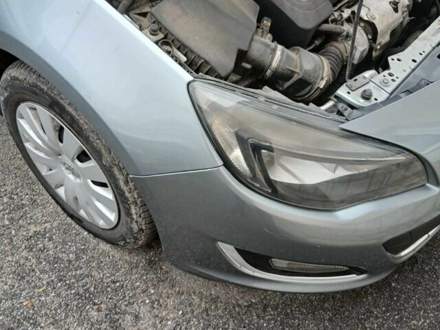 Серый Опель Астра, объемом двигателя 1.6 л и пробегом 198 тыс. км за 8650 $, фото 10 на Automoto.ua