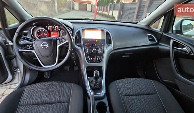 Сірий Опель Астра, об'ємом двигуна 1.6 л та пробігом 227 тис. км за 8250 $, фото 28 на Automoto.ua