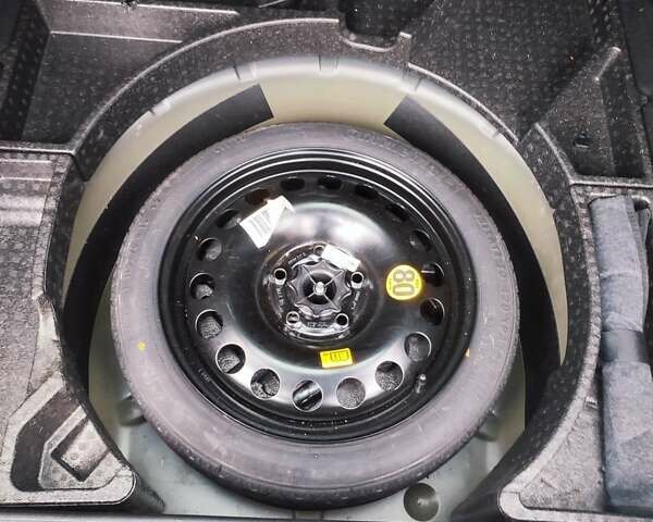 Серый Опель Астра, объемом двигателя 1.6 л и пробегом 208 тыс. км за 8000 $, фото 7 на Automoto.ua