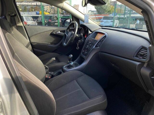 Опель Астра 2015 у Дніпро (Дніпропетровську) на Automoto.ua Сірий Опель Астра, об'ємом двигуна 1.6 л та пробігом 290 тис. км за 7999 $, фото 15 на Automoto.ua