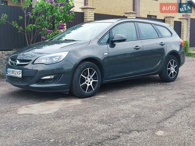 Серый Опель Астра, объемом двигателя 1.6 л и пробегом 208 тыс. км за 8000 $, фото 9 на Automoto.ua