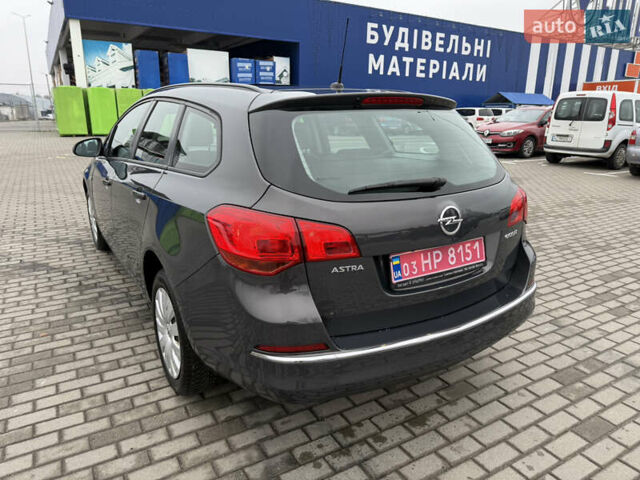 Серый Опель Астра, объемом двигателя 1.6 л и пробегом 246 тыс. км за 8050 $, фото 5 на Automoto.ua