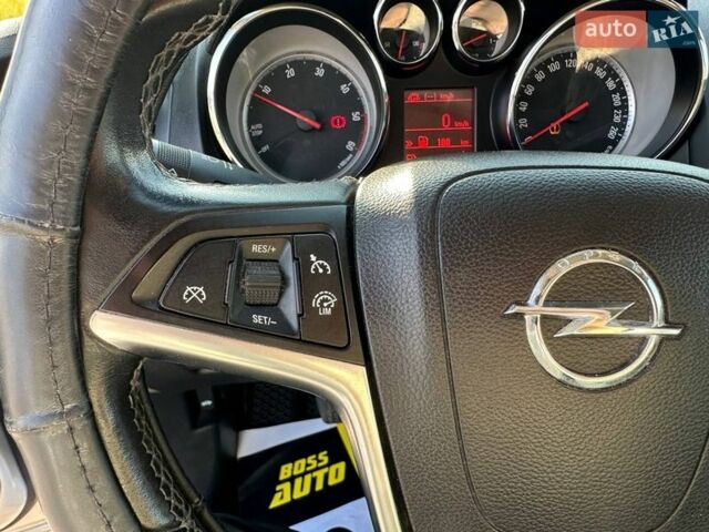 Серый Опель Астра, объемом двигателя 1.6 л и пробегом 249 тыс. км за 8000 $, фото 11 на Automoto.ua