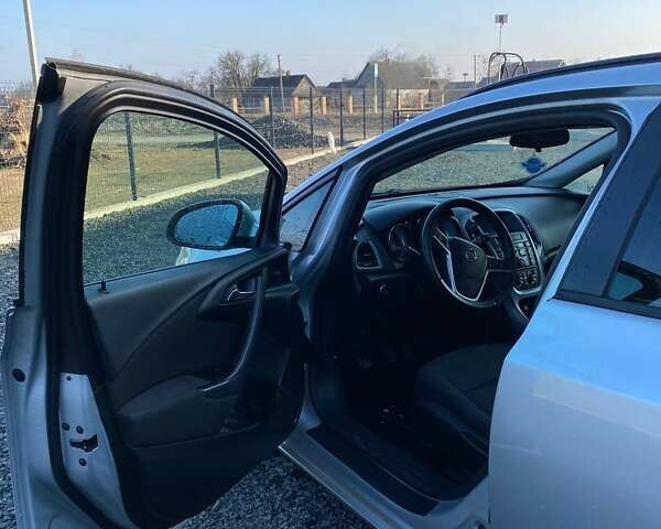 Серый Опель Астра, объемом двигателя 1.6 л и пробегом 240 тыс. км за 7500 $, фото 10 на Automoto.ua