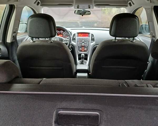 Сірий Опель Астра, об'ємом двигуна 1.6 л та пробігом 240 тис. км за 8500 $, фото 1 на Automoto.ua