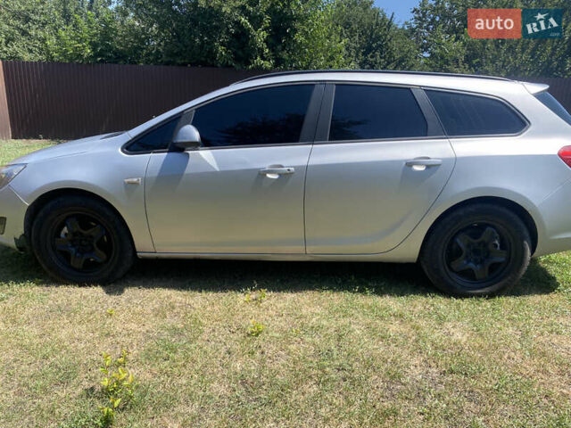 Сірий Опель Астра, об'ємом двигуна 1.6 л та пробігом 270 тис. км за 6500 $, фото 4 на Automoto.ua