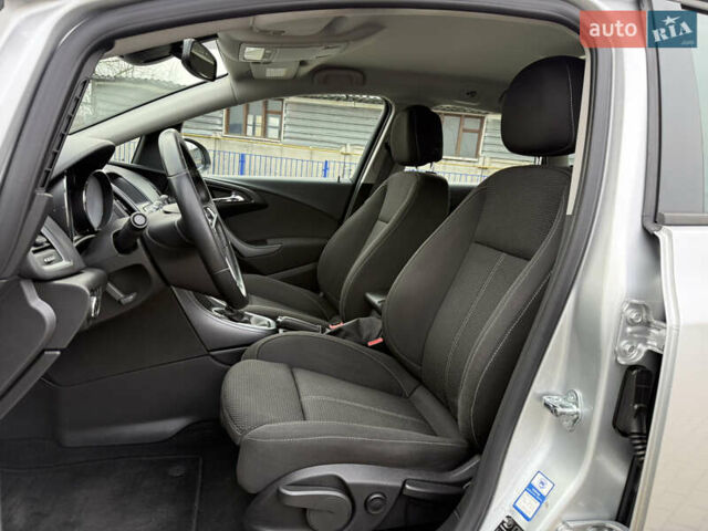 Серый Опель Астра, объемом двигателя 1.6 л и пробегом 242 тыс. км за 8800 $, фото 28 на Automoto.ua