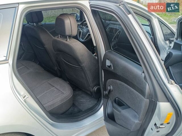 Сірий Опель Астра, об'ємом двигуна 1.6 л та пробігом 180 тис. км за 10000 $, фото 15 на Automoto.ua