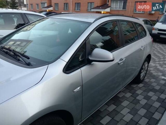 Сірий Опель Астра, об'ємом двигуна 1.6 л та пробігом 240 тис. км за 7300 $, фото 2 на Automoto.ua