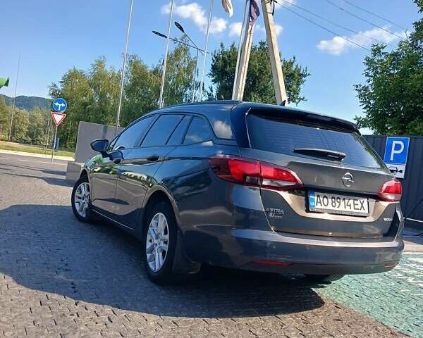Серый Опель Астра, объемом двигателя 1.6 л и пробегом 192 тыс. км за 9999 $, фото 14 на Automoto.ua