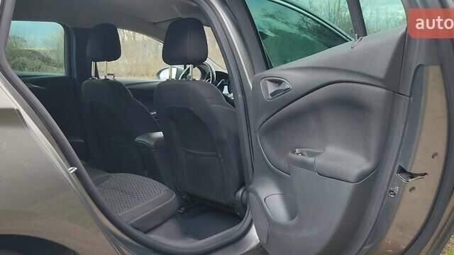 Сірий Опель Астра, об'ємом двигуна 1.6 л та пробігом 238 тис. км за 10500 $, фото 13 на Automoto.ua