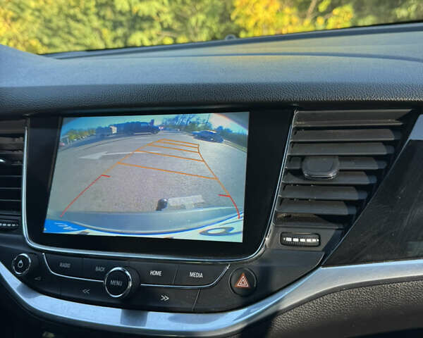 Серый Опель Астра, объемом двигателя 1.6 л и пробегом 257 тыс. км за 10700 $, фото 5 на Automoto.ua