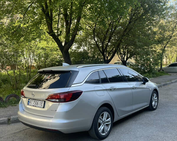 Сірий Опель Астра, об'ємом двигуна 1.6 л та пробігом 244 тис. км за 10000 $, фото 2 на Automoto.ua