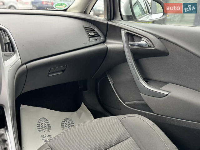 Серый Опель Астра, объемом двигателя 0 л и пробегом 192 тыс. км за 8350 $, фото 15 на Automoto.ua