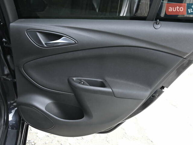 Серый Опель Астра, объемом двигателя 1.6 л и пробегом 185 тыс. км за 10400 $, фото 30 на Automoto.ua