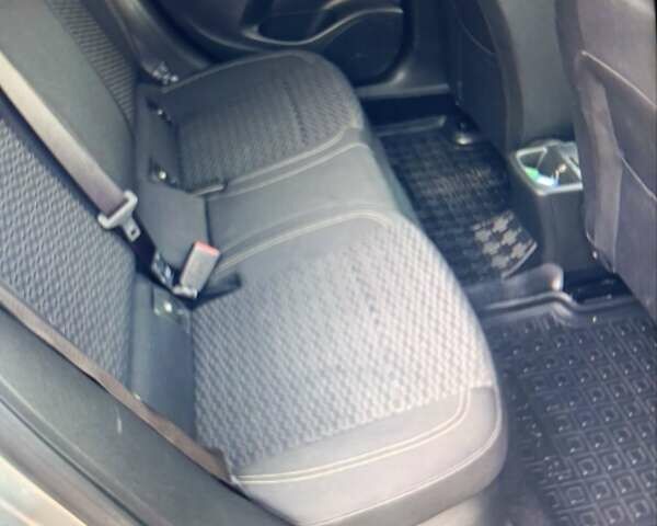 Серый Опель Астра, объемом двигателя 1.6 л и пробегом 180 тыс. км за 9500 $, фото 5 на Automoto.ua