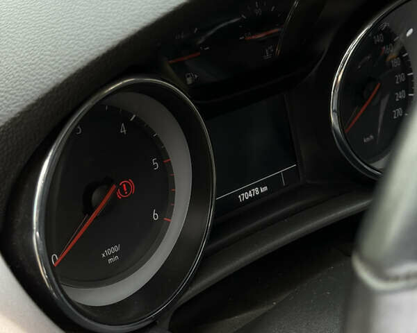 Серый Опель Астра, объемом двигателя 1.6 л и пробегом 272 тыс. км за 9600 $, фото 8 на Automoto.ua