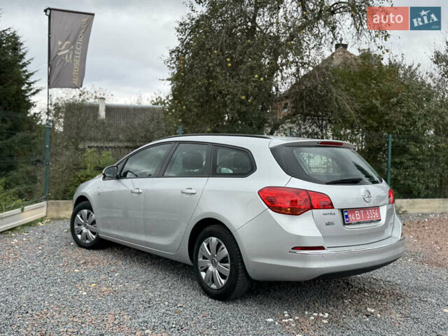 Серый Опель Астра, объемом двигателя 0 л и пробегом 192 тыс. км за 8350 $, фото 1 на Automoto.ua