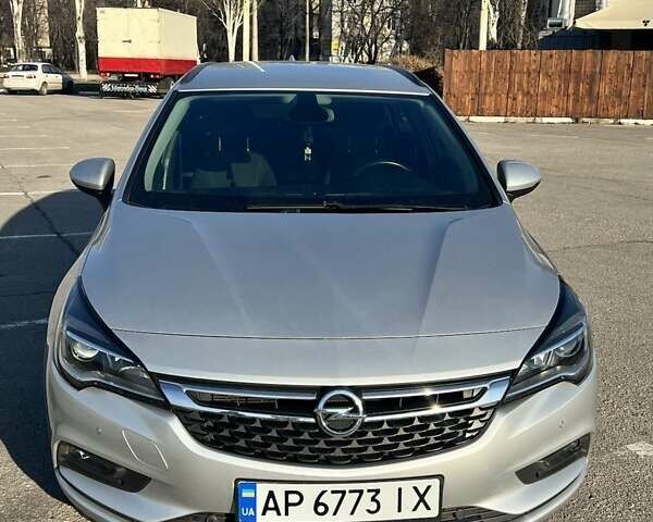 Серый Опель Астра, объемом двигателя 1.6 л и пробегом 255 тыс. км за 9500 $, фото 1 на Automoto.ua