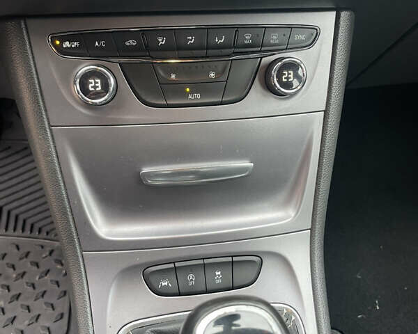 Сірий Опель Астра, об'ємом двигуна 1.6 л та пробігом 320 тис. км за 7600 $, фото 15 на Automoto.ua