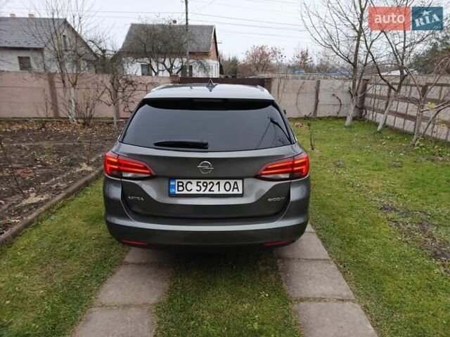 Серый Опель Астра, объемом двигателя 1.6 л и пробегом 283 тыс. км за 11499 $, фото 5 на Automoto.ua