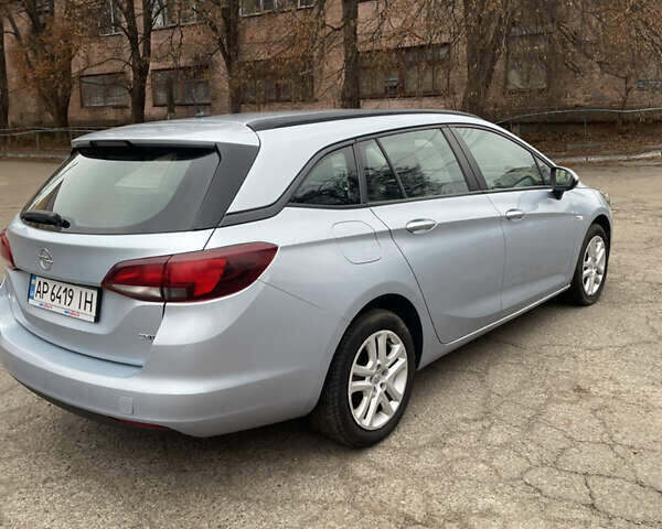 Сірий Опель Астра, об'ємом двигуна 1.6 л та пробігом 320 тис. км за 7600 $, фото 5 на Automoto.ua