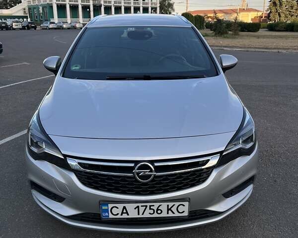 Сірий Опель Астра, об'ємом двигуна 1.6 л та пробігом 239 тис. км за 11200 $, фото 1 на Automoto.ua