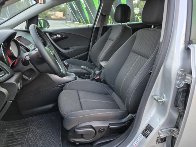 Серый Опель Астра, объемом двигателя 1.6 л и пробегом 234 тыс. км за 8333 $, фото 5 на Automoto.ua